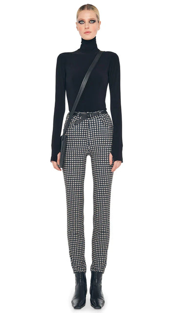 Slim Fit Long Sleeve Turtle Top - Black