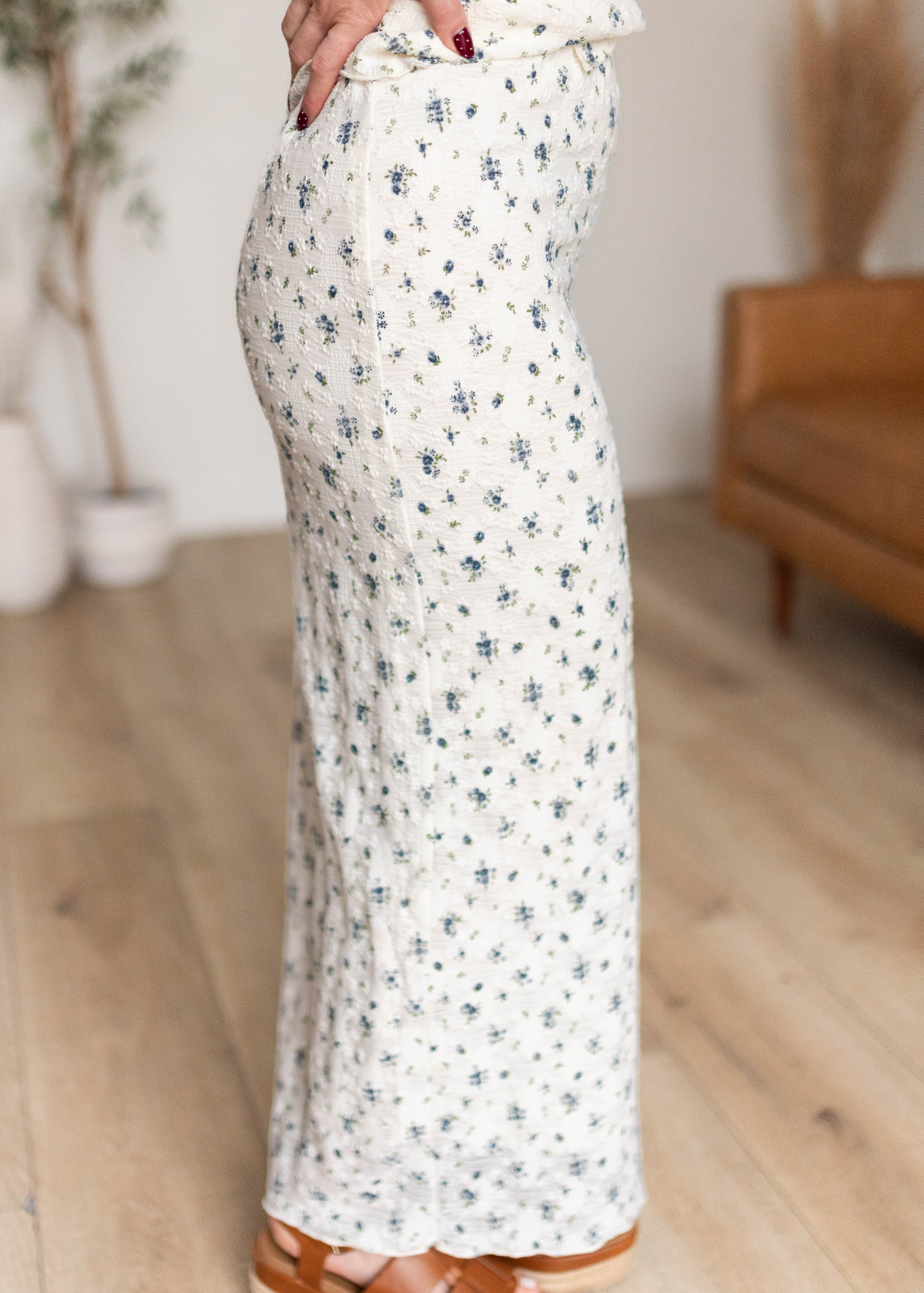 Abby Ivory Floral Skirt