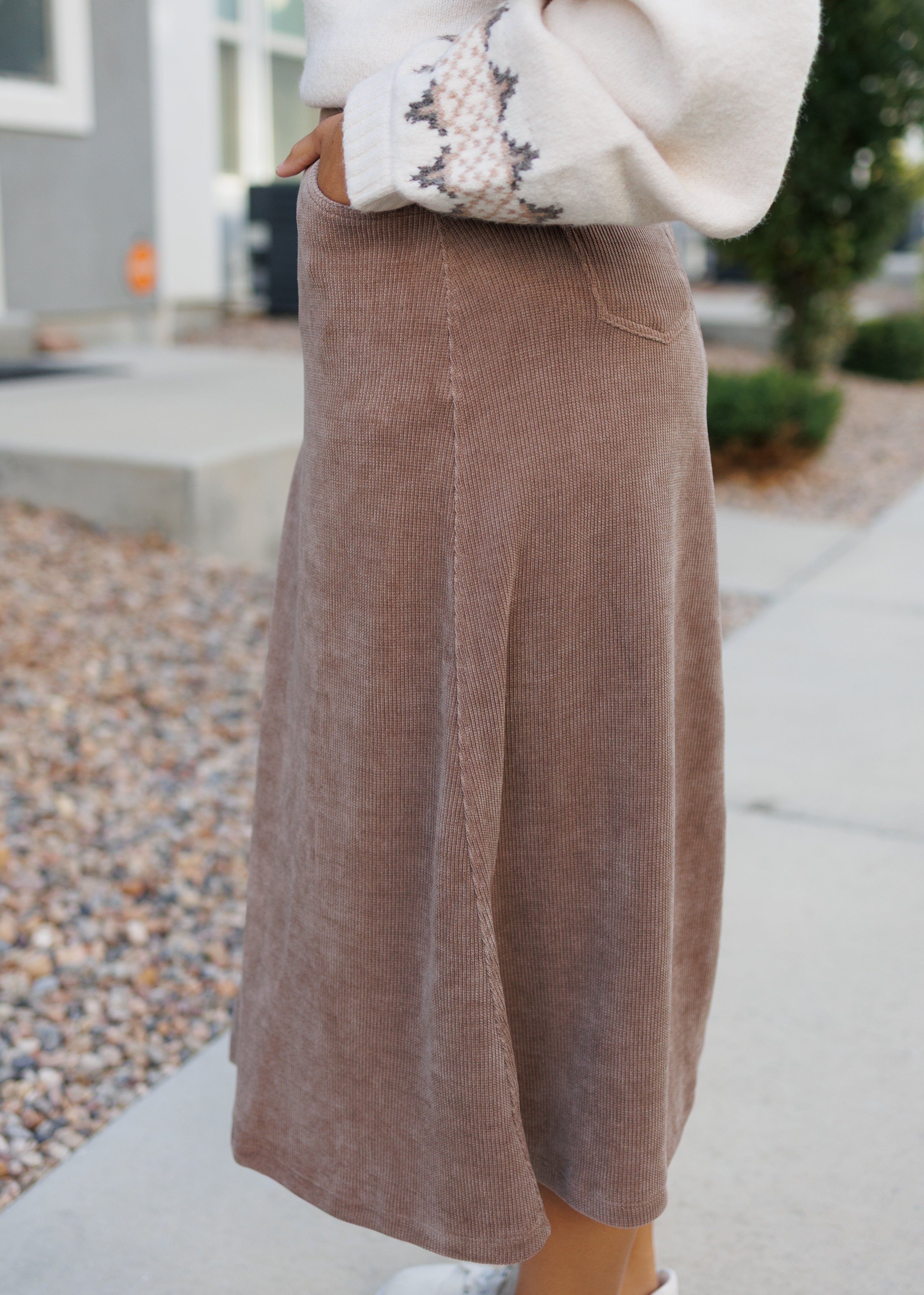 Lilly Corduroy Flare Skirt